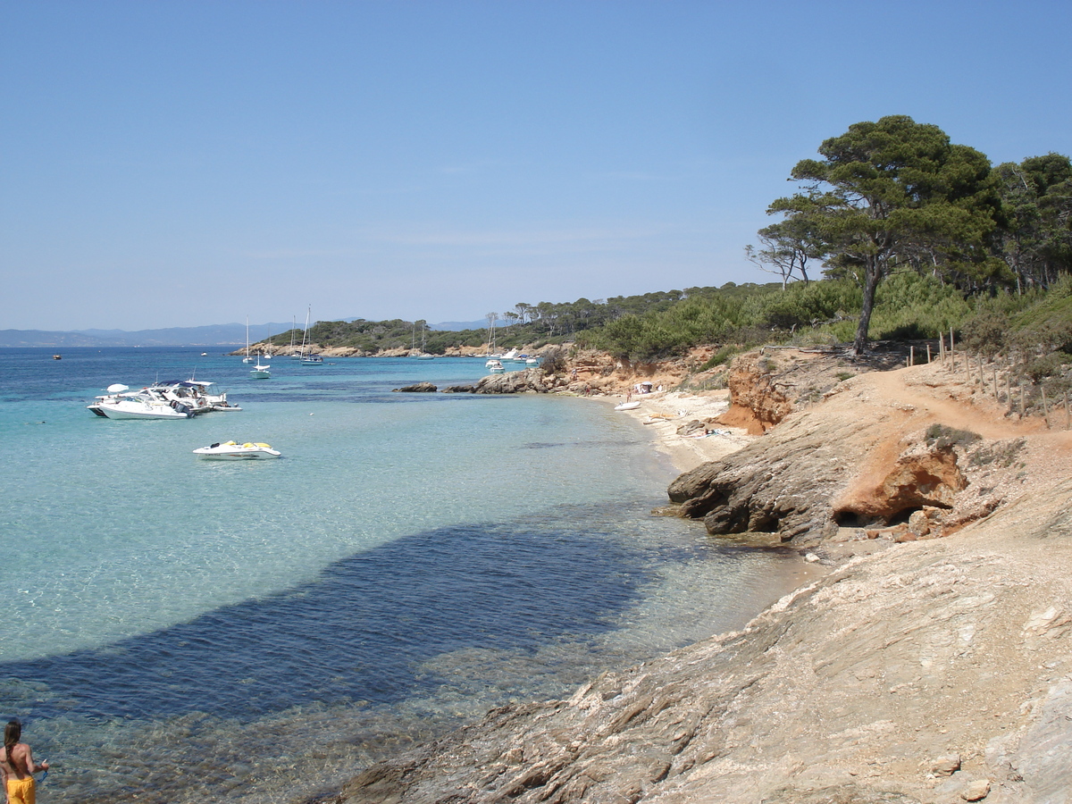 Picture France Porquerolles Island 2006-06 39 - Waterfall Porquerolles Island