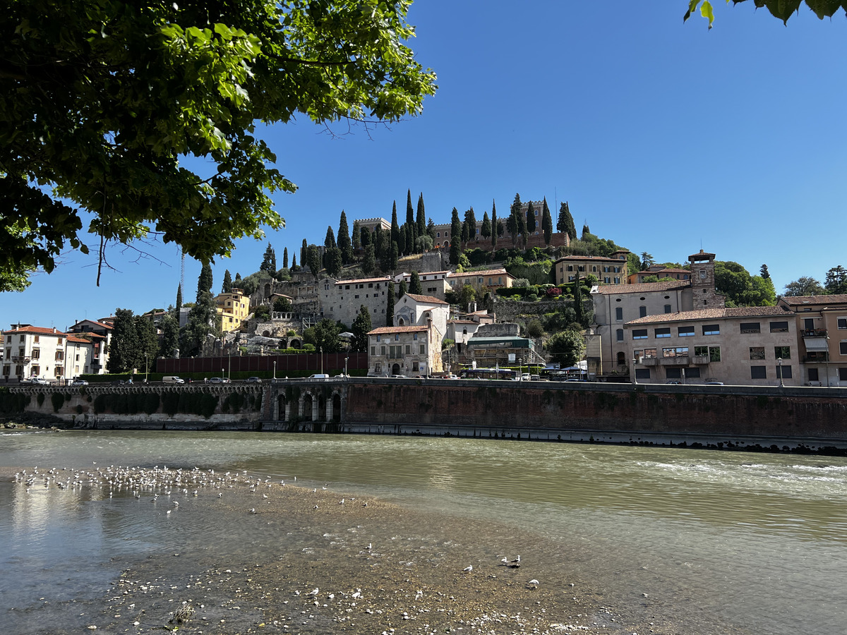 Picture Italy Verone 2022-05 39 - Street Verone