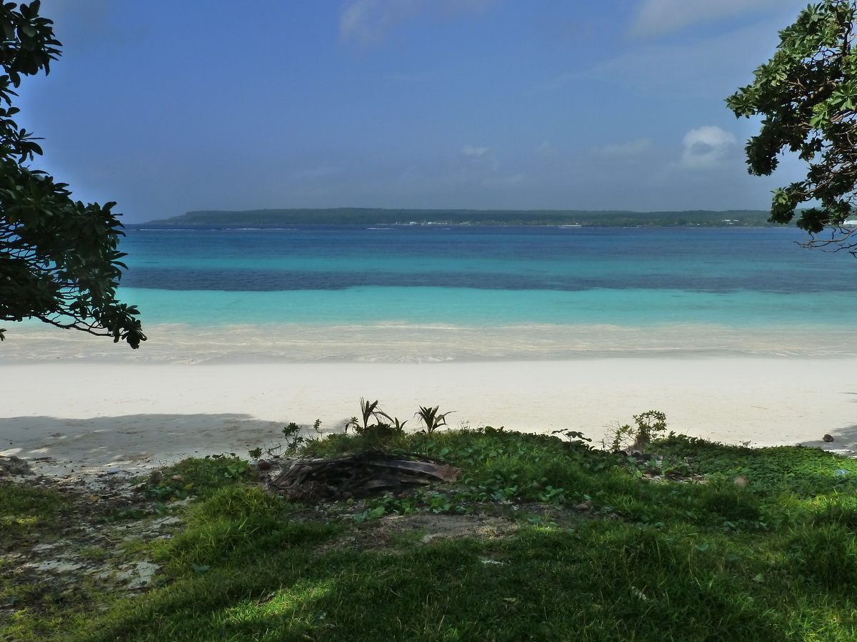 Picture New Caledonia Lifou Luecila 2010-05 40 - Lake Luecila