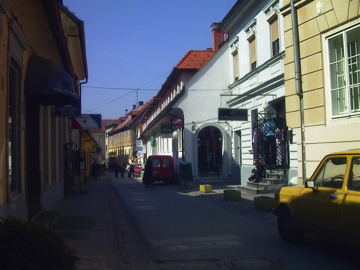 Picture Slovenia Ljubljana 2000-03 8 - French Restaurant Ljubljana