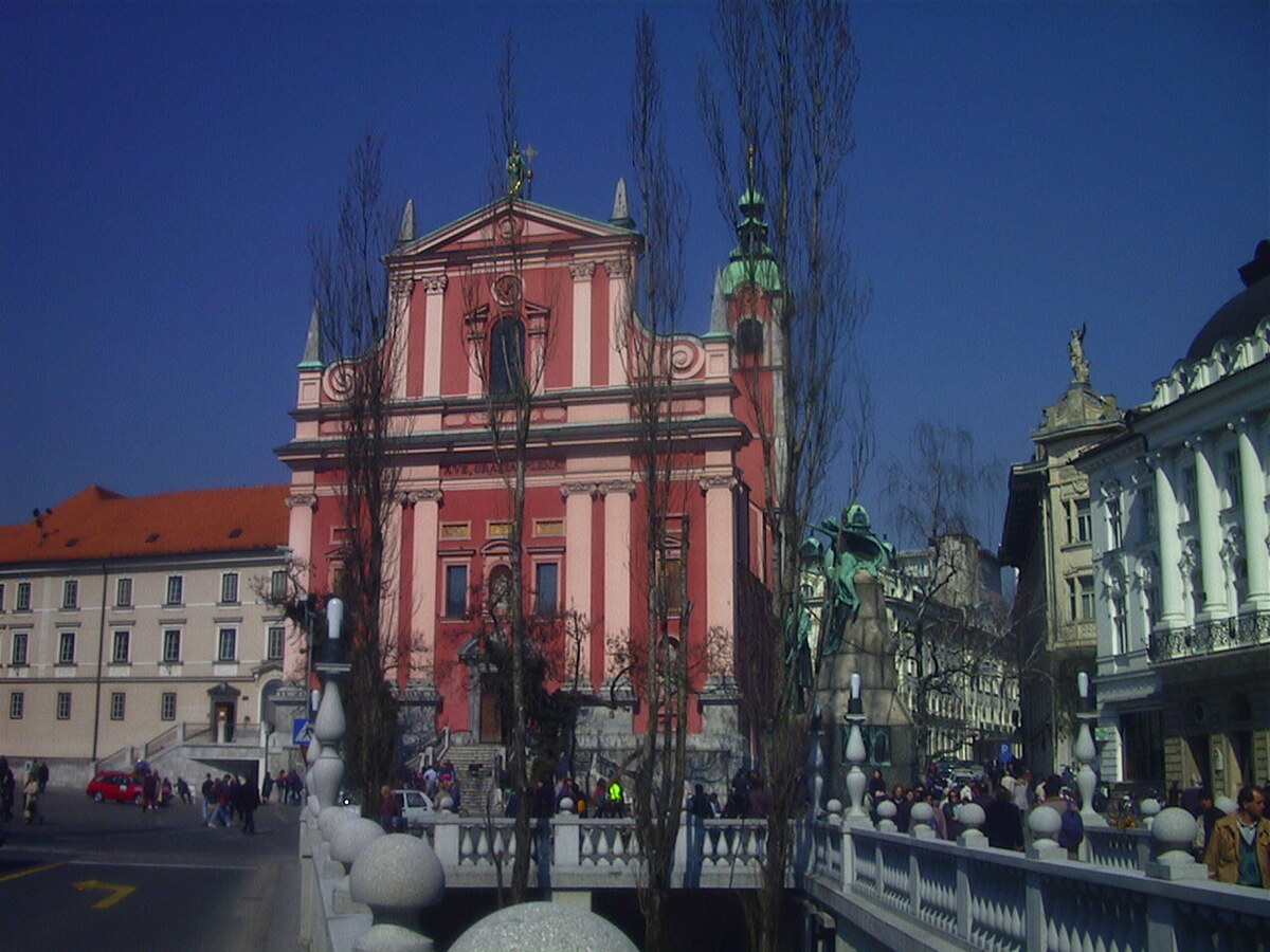 Picture Slovenia Ljubljana 2000-03 7 - To see Ljubljana