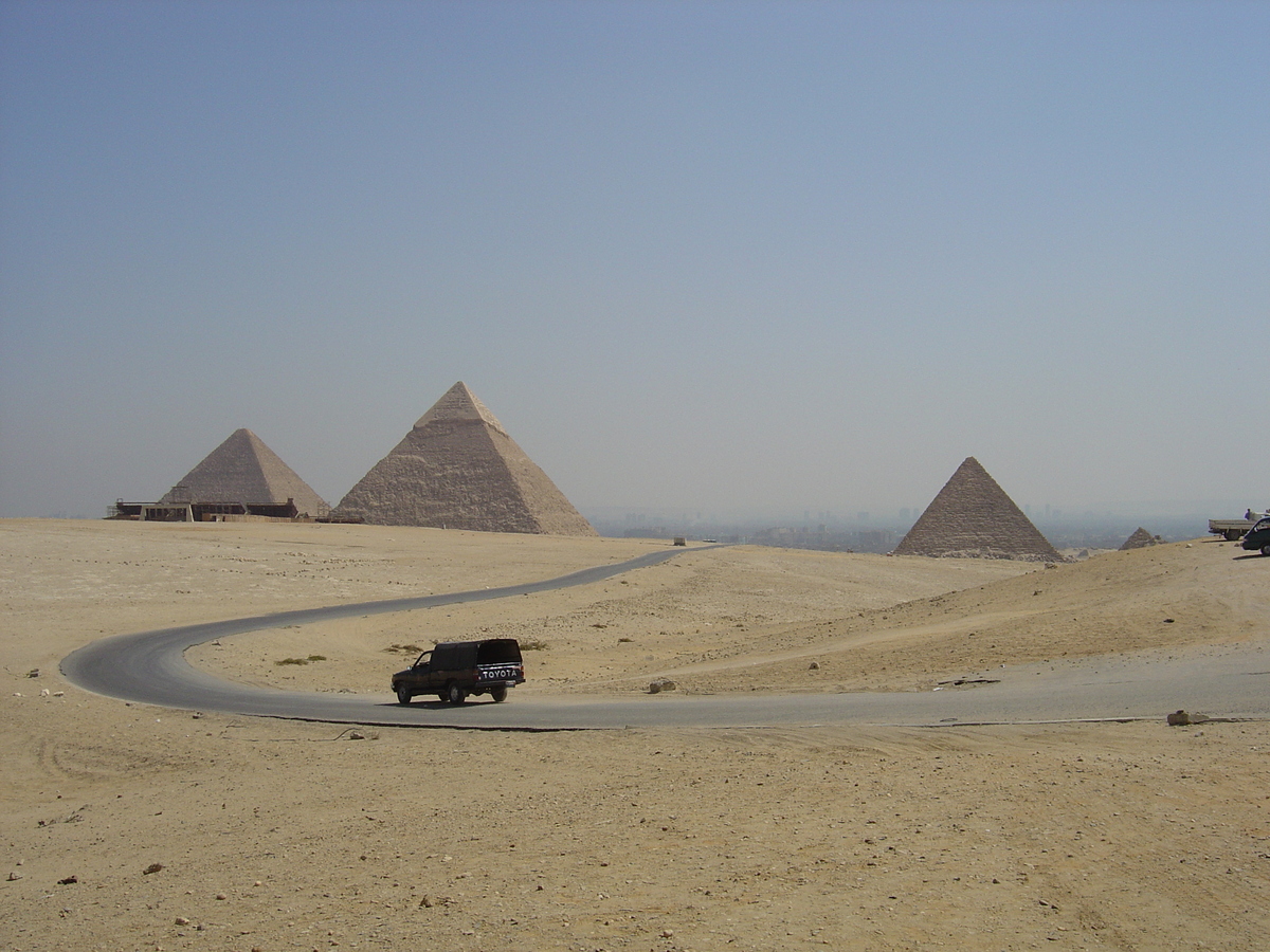 Picture Egypt Gyza Pyramids 2004-09 33 - Weather Gyza Pyramids