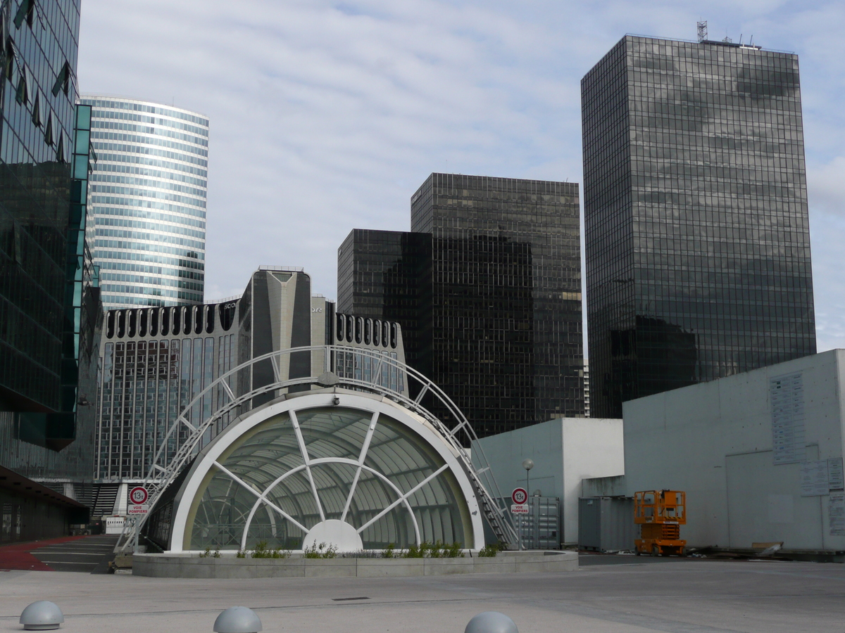 Picture France Paris La Defense 2007-05 31 - Accomodation La Defense