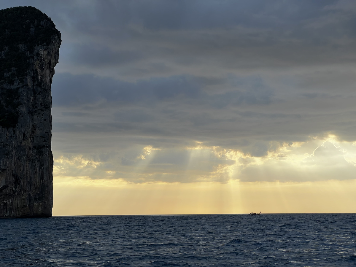 Picture Thailand Ko Phi Phi Ley 2021-12 151 - Weather Ko Phi Phi Ley