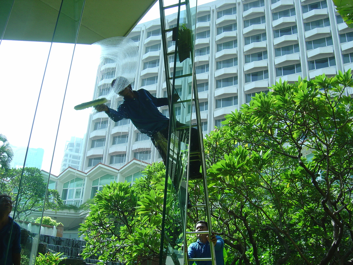 Picture Thailand Bangkok Dusit Tani Hotel 2005-12 27 - Hotel Dusit Tani Hotel