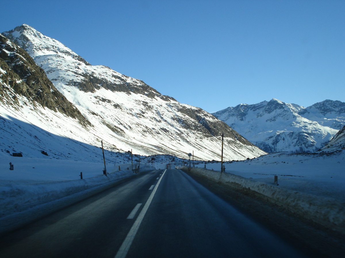 Picture Swiss Chur to St Moritz Road 2007-01 80 - Waterfalls Chur to St Moritz Road