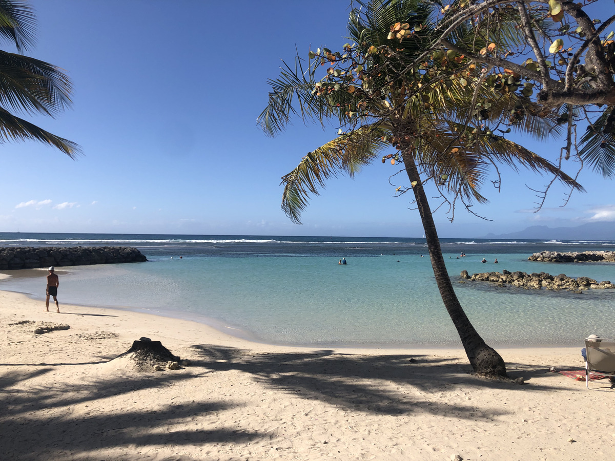 Picture Guadeloupe Sainte Anne 2021-02 53 - Transport Sainte Anne