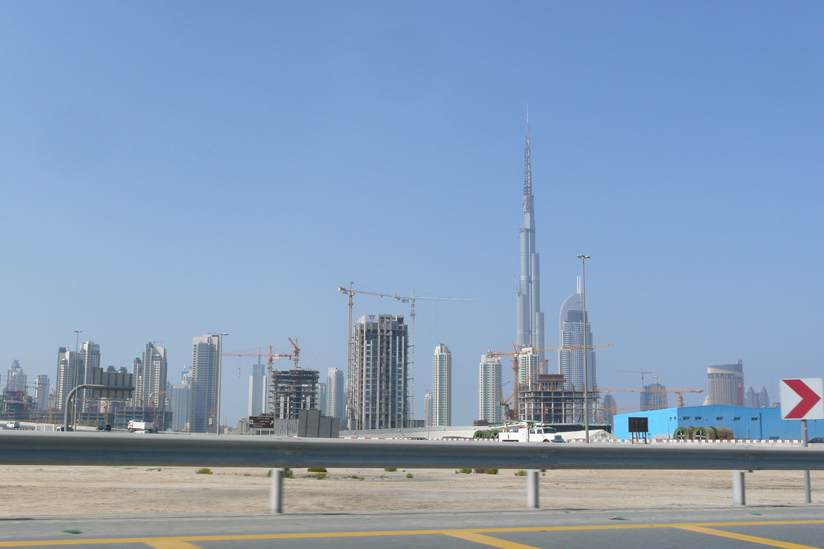 Picture United Arab Emirates Dubai Jumeirah 2009-01 18 - Streets Jumeirah