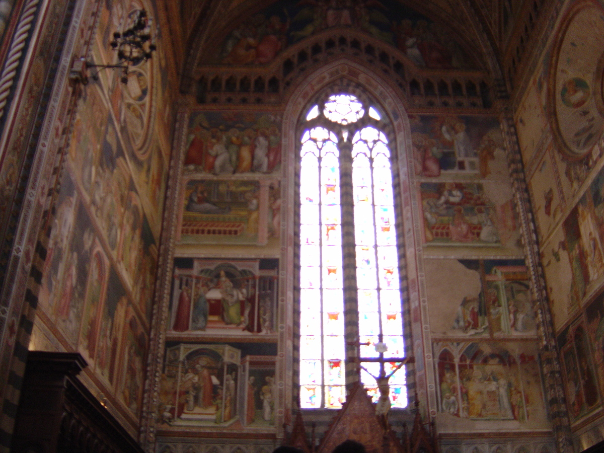 Picture Italy Orvieto 2004-03 20 - Monuments Orvieto