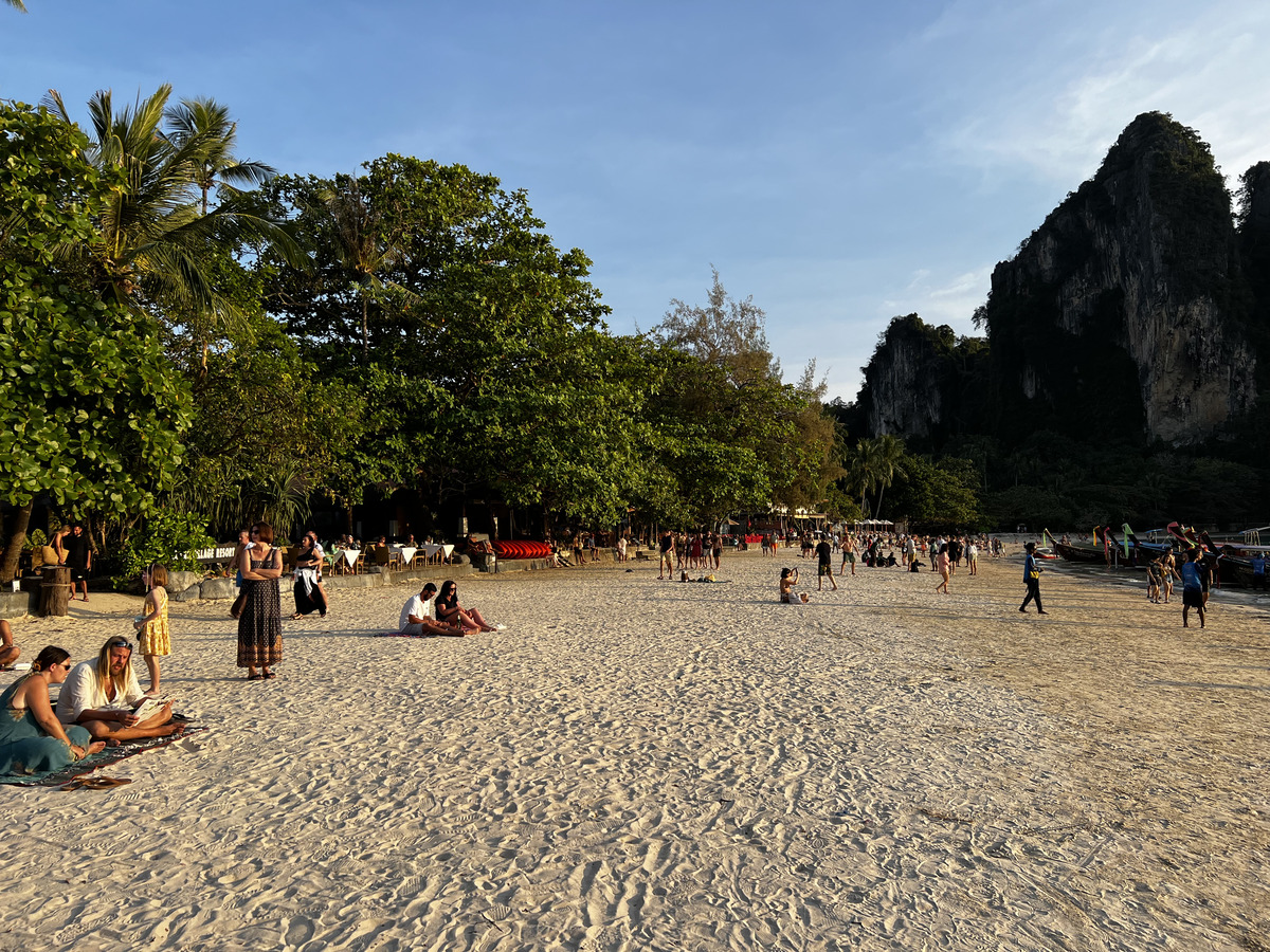 Picture Thailand Krabi 2023-01 376 - Hotel Pool Krabi