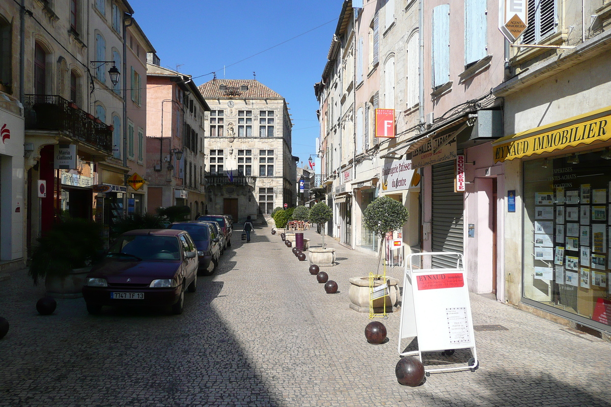 Picture France Tarascon 2008-04 4 - Transport Tarascon