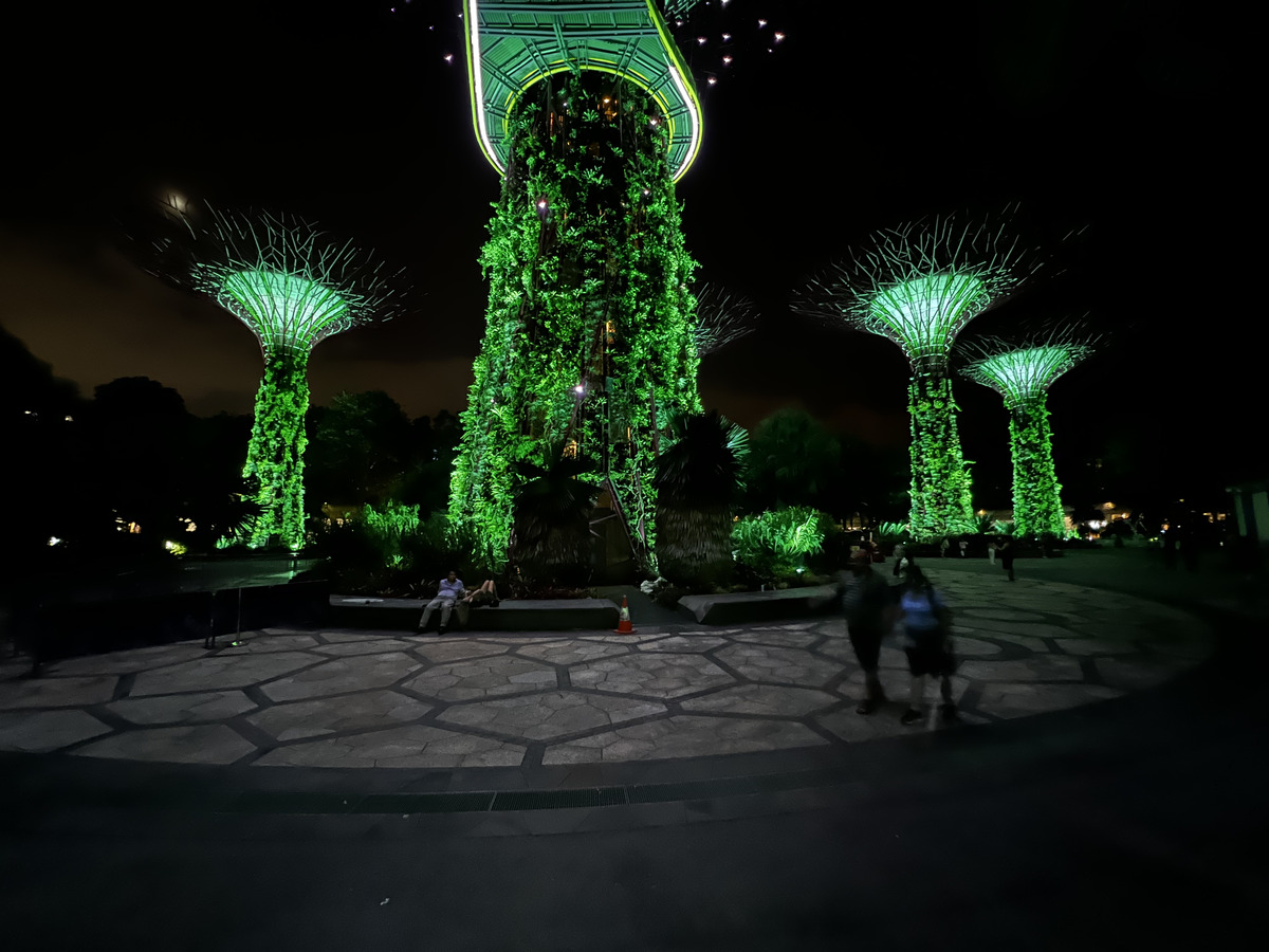 Picture Singapore Garden by the bay 2023-01 52 - Restaurants Garden by the bay