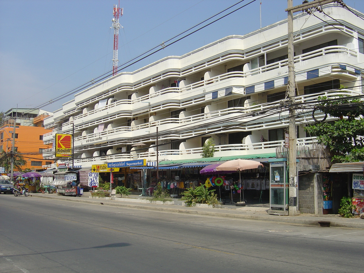 Picture Thailand Jomtien Beach 2005-01 20 - City Sights Jomtien Beach