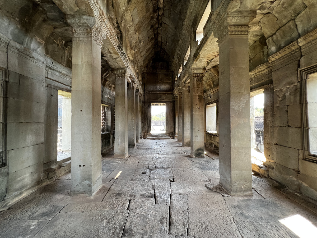 Picture Cambodia Siem Reap Angkor Wat 2023-01 172 - Sauna Angkor Wat