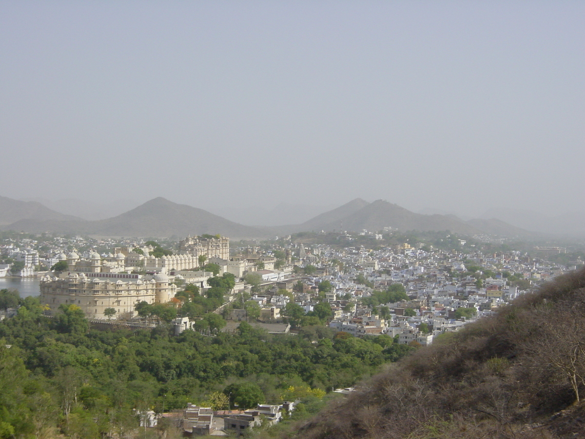 Picture India Udaipur 2003-05 11 - City View Udaipur