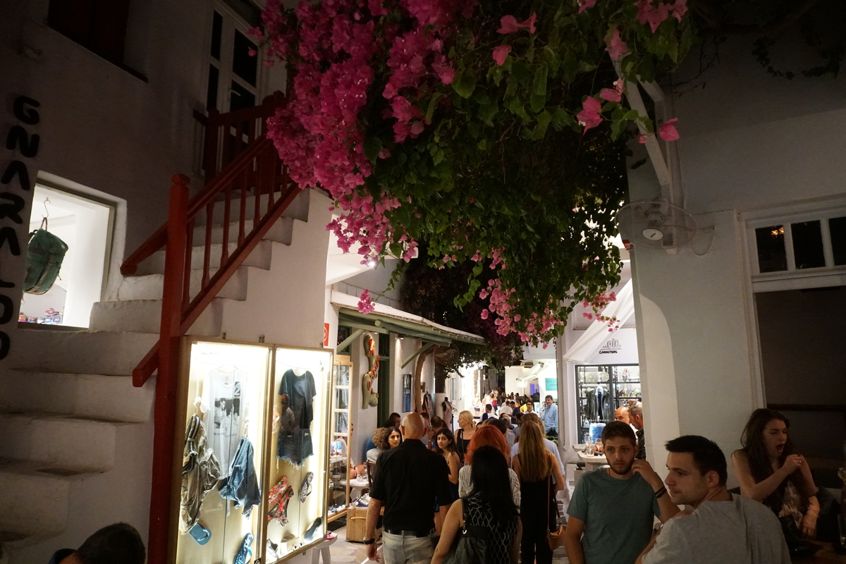 Picture Greece Mykonos 2016-07 28 - Walking Street Mykonos