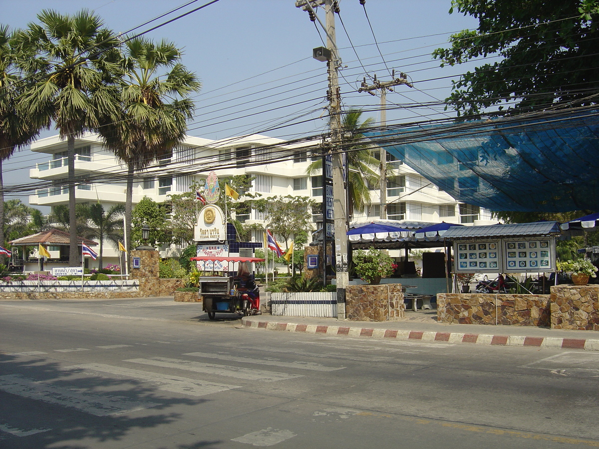 Picture Thailand Jomtien Beach 2005-01 18 - Streets Jomtien Beach