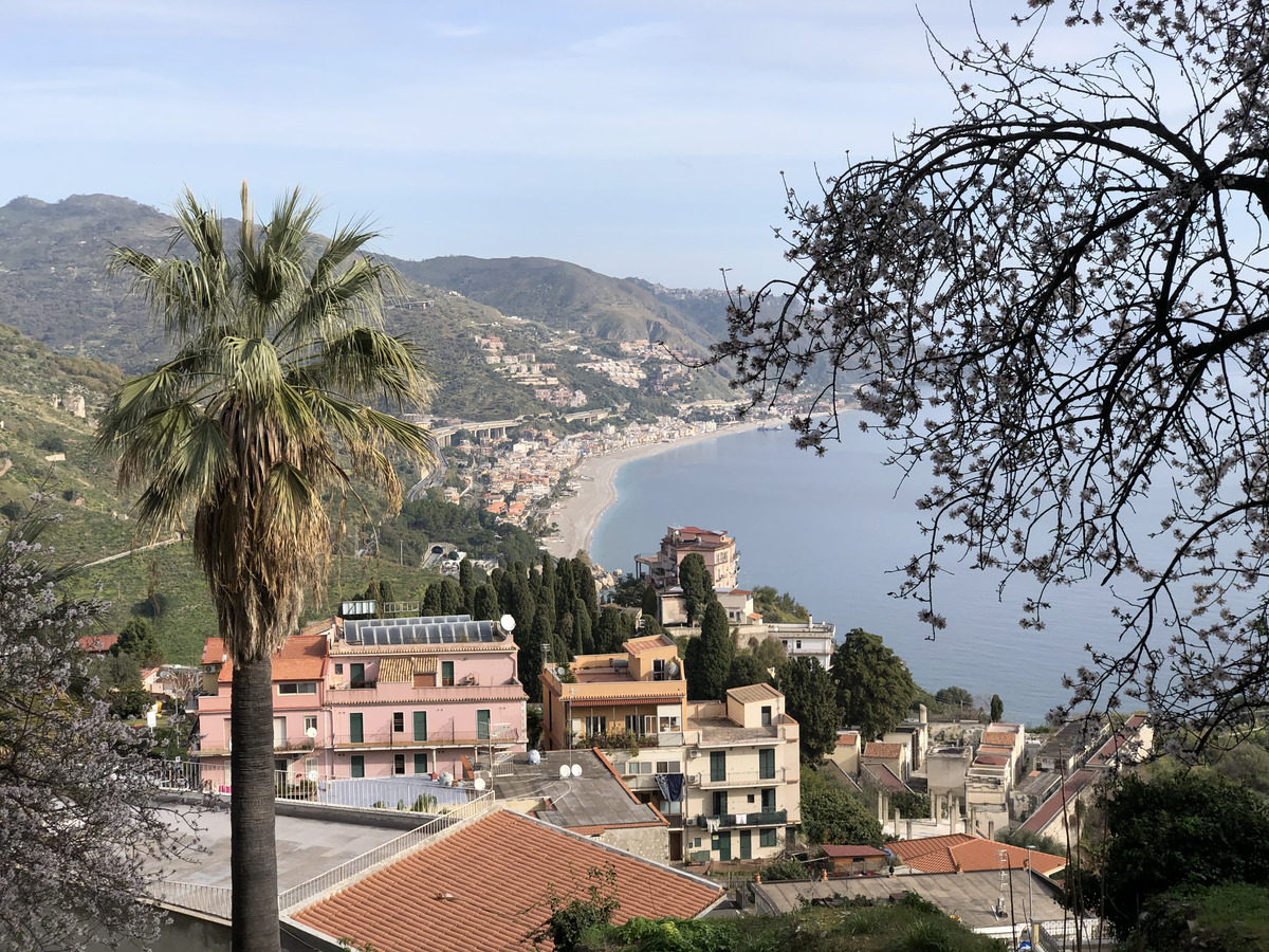 Picture Italy Sicily Taormina 2020-02 74 - Lake Taormina