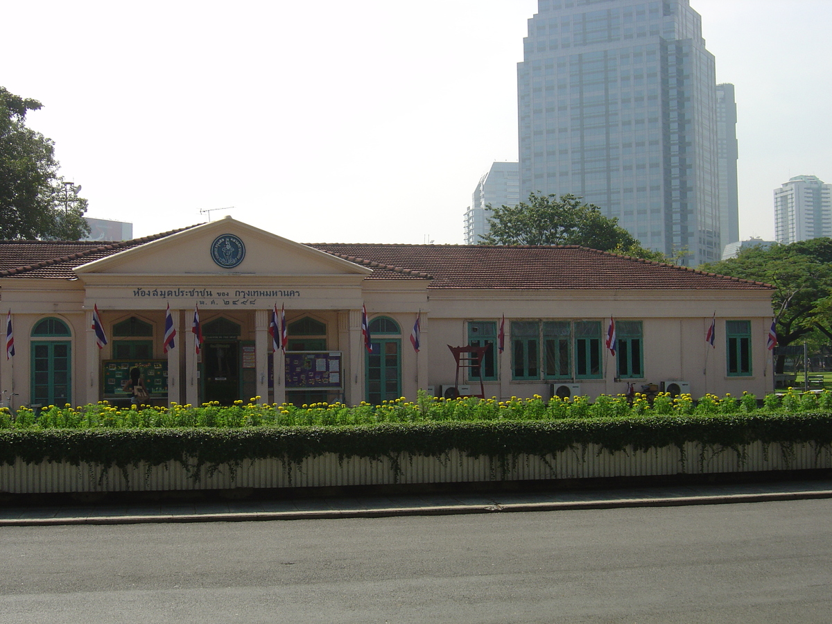 Picture Thailand Bangkok Lumpini Park 2005-12 35 - Restaurant Lumpini Park