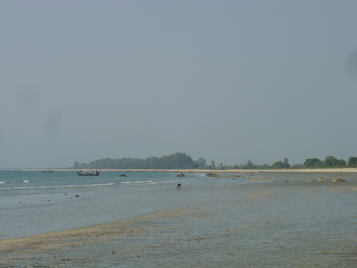 Picture Myanmar Maungmagan beach 2005-01 15 - City Sights Maungmagan beach