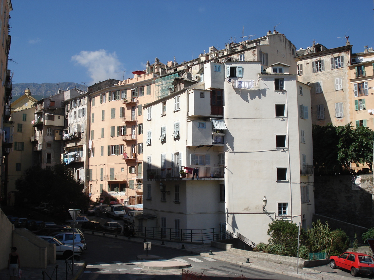 Picture France Corsica Bastia 2006-09 83 - Streets Bastia