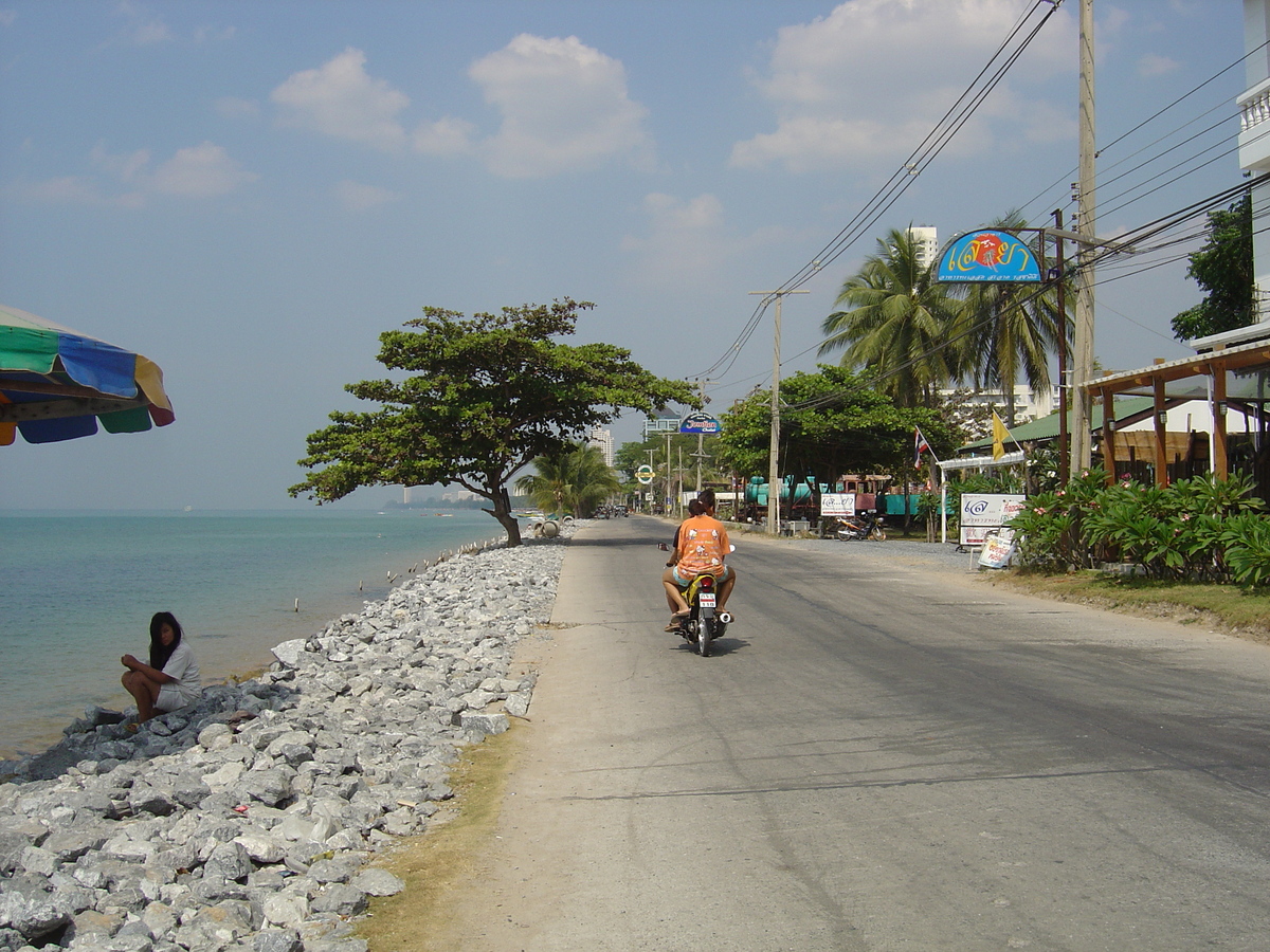 Picture Thailand Jomtien Beach 2005-01 98 - Streets Jomtien Beach