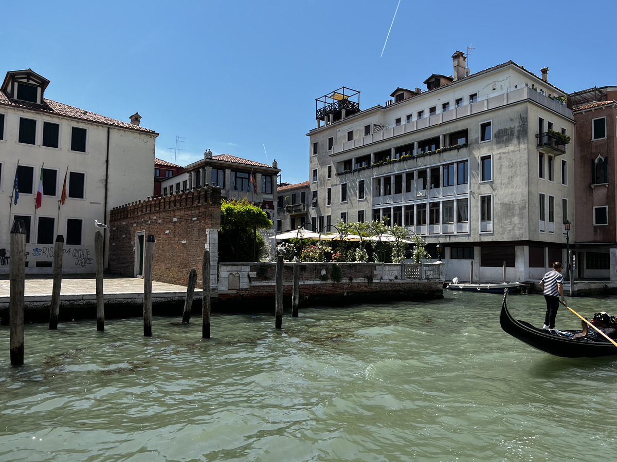 Picture Italy Venice 2022-05 25 - Shopping Venice