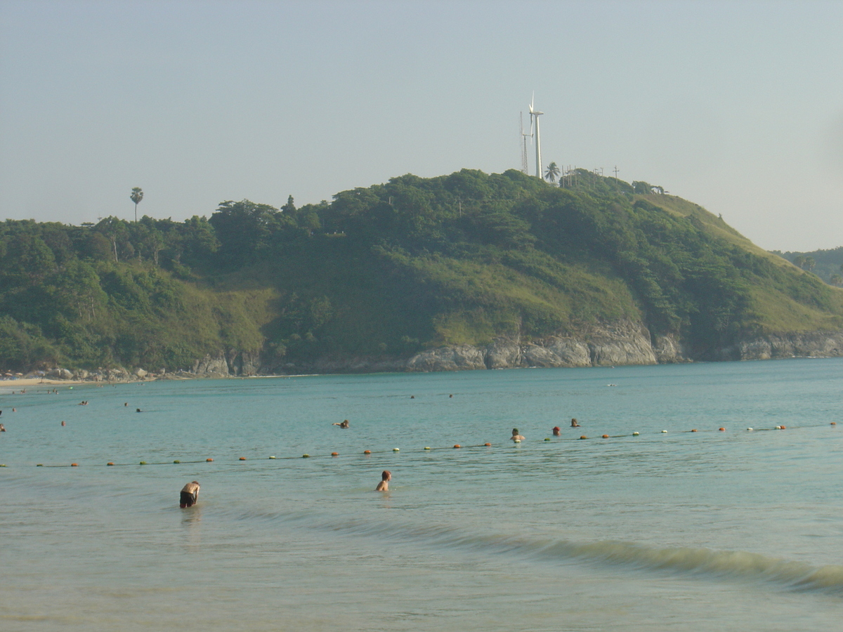 Picture Thailand Phuket Nai Harn Beach 2005-12 27 - Hotel Pools Nai Harn Beach