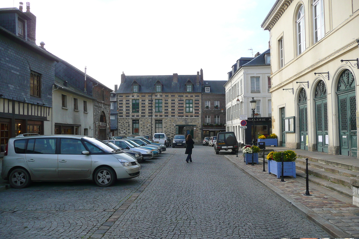 Picture France Honfleur 2008-10 44 - Street Honfleur