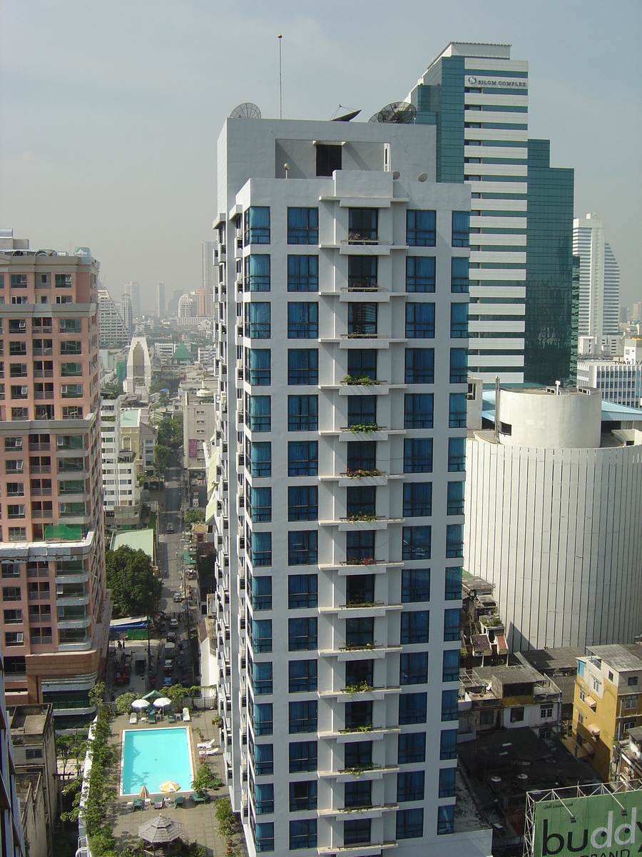 Picture Thailand Bangkok Dusit Tani Hotel 2005-12 18 - Waterfall Dusit Tani Hotel