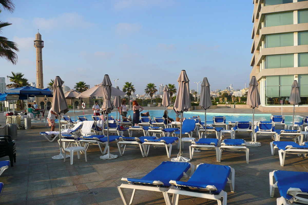 Picture Israel Tel Aviv David Intercontinental Hotel 2007-06 29 - Hotel Pool David Intercontinental Hotel