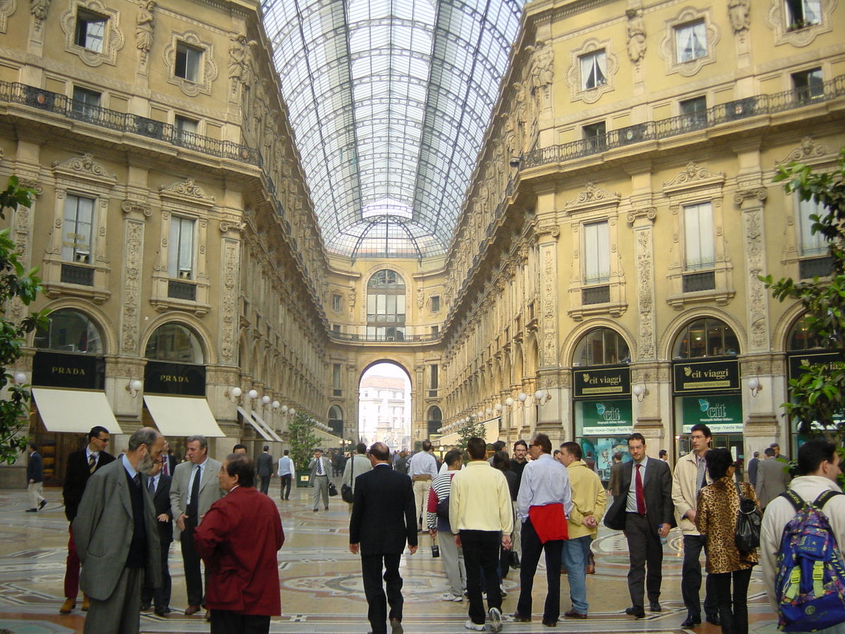 Picture Italy Milan 2001-10 0 - Monuments Milan