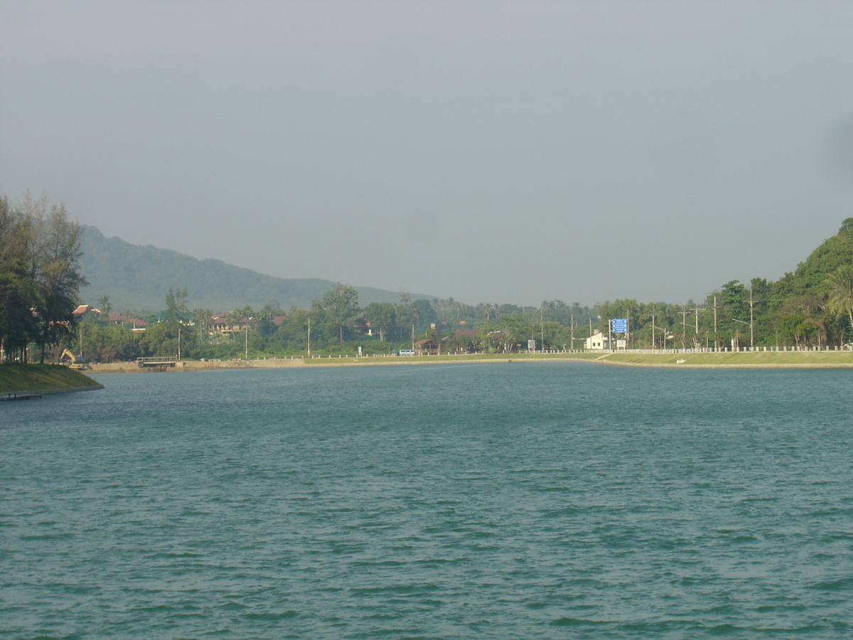 Picture Thailand Phuket Nai Harn Beach 2005-12 58 - Monuments Nai Harn Beach