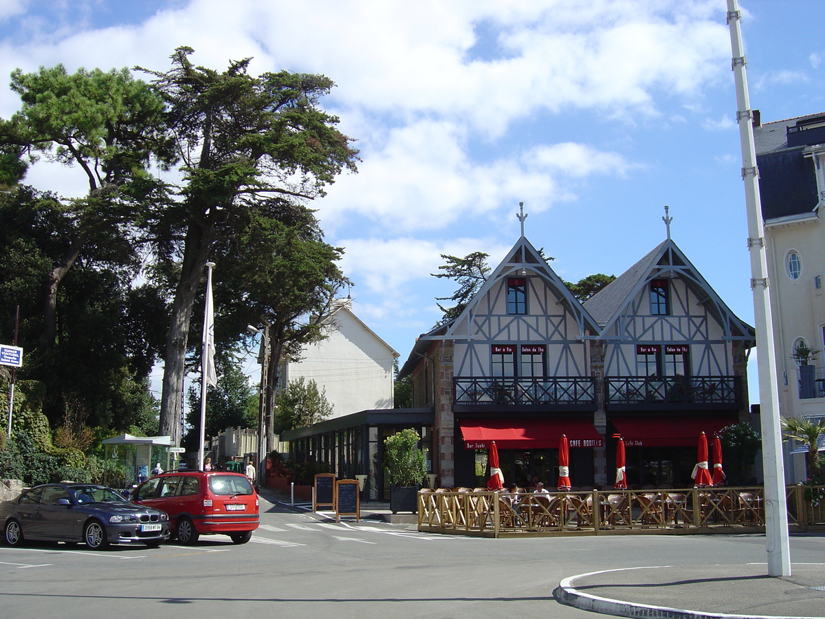 Picture France La Baule 2004-08 21 - French Restaurant La Baule