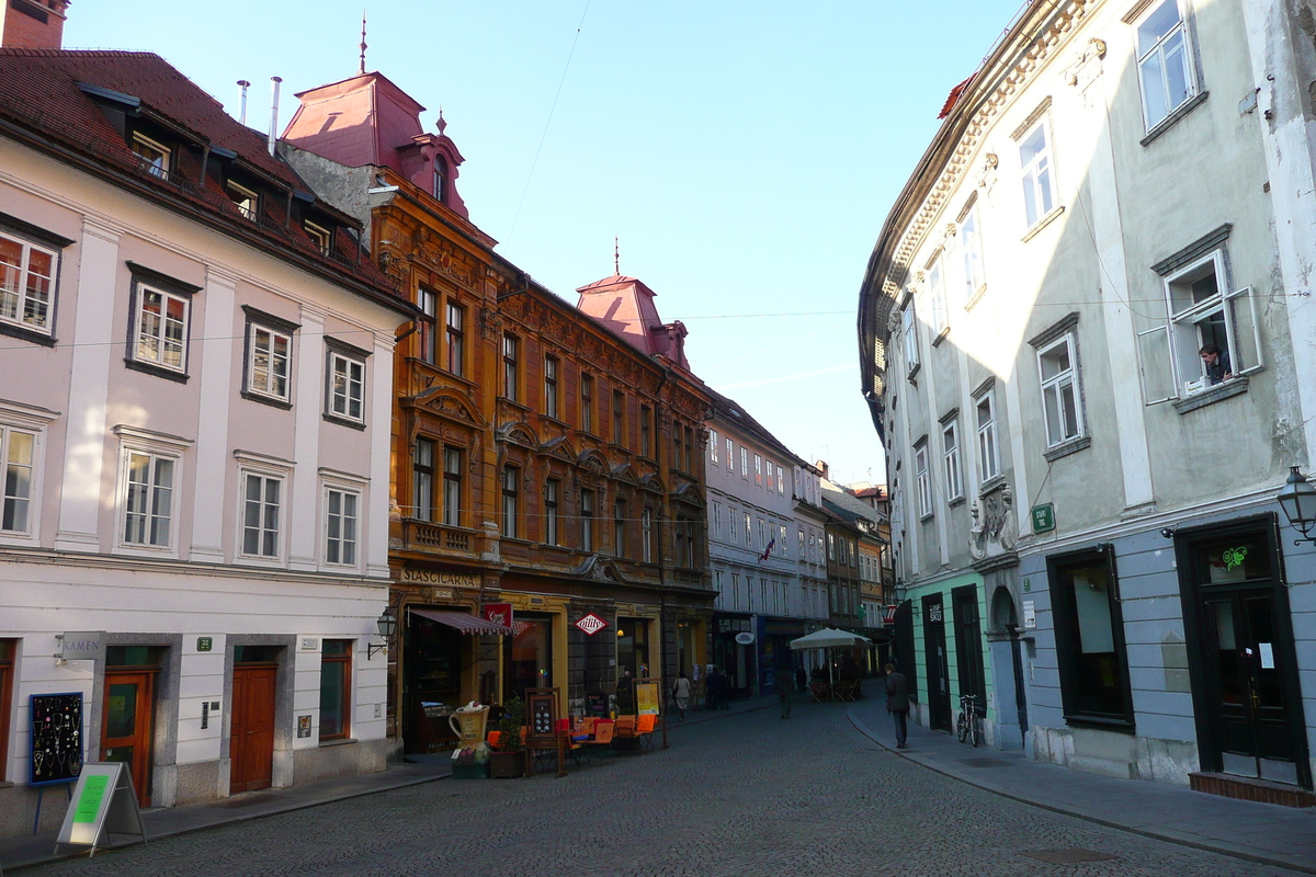 Picture Slovenia Ljubljana Historic Centre 2008-01 65 - French Restaurant Historic Centre