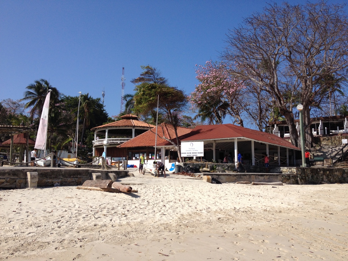 Picture Panama Contadora Island 2015-03 11 - Hotel Pools Contadora Island