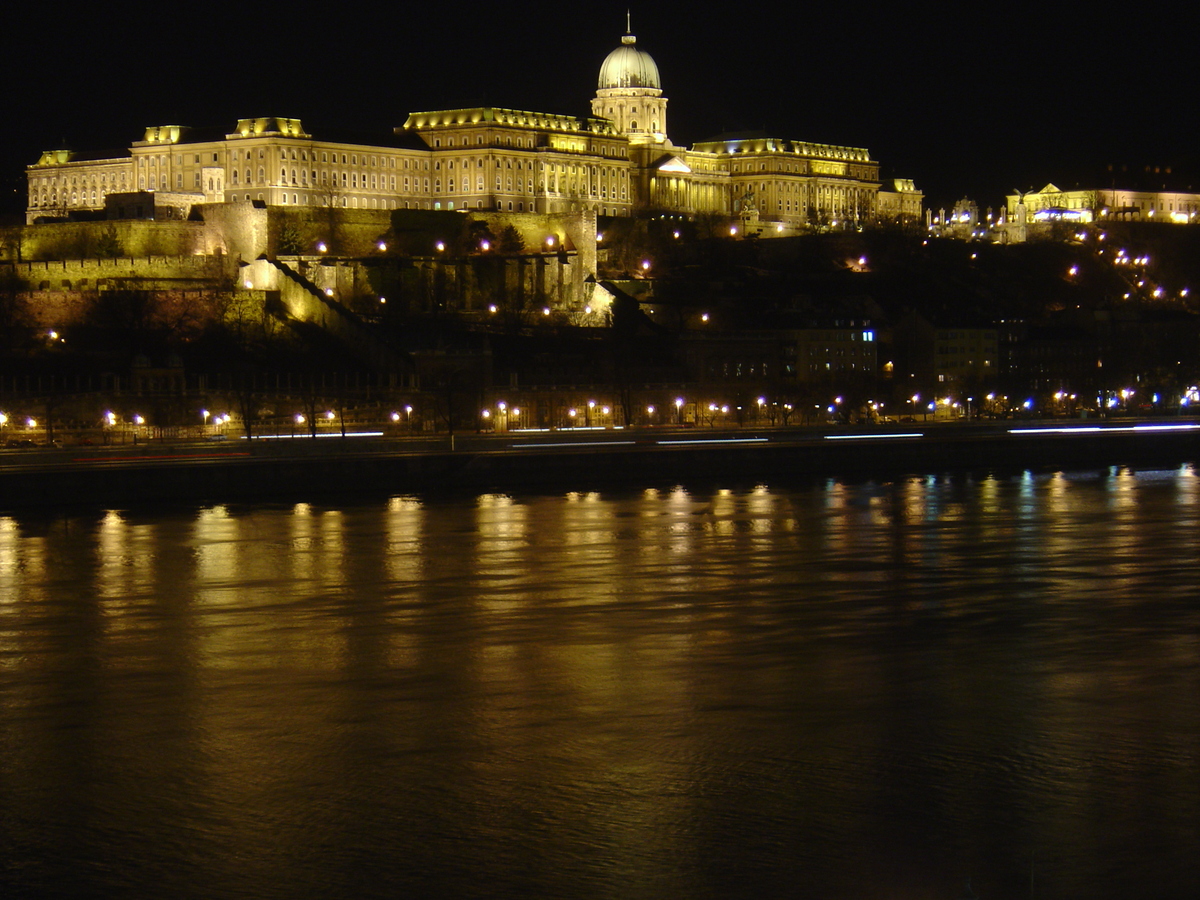 Picture Hungary Budapest Marriot Hotel 2005-03 7 - Resort Marriot Hotel