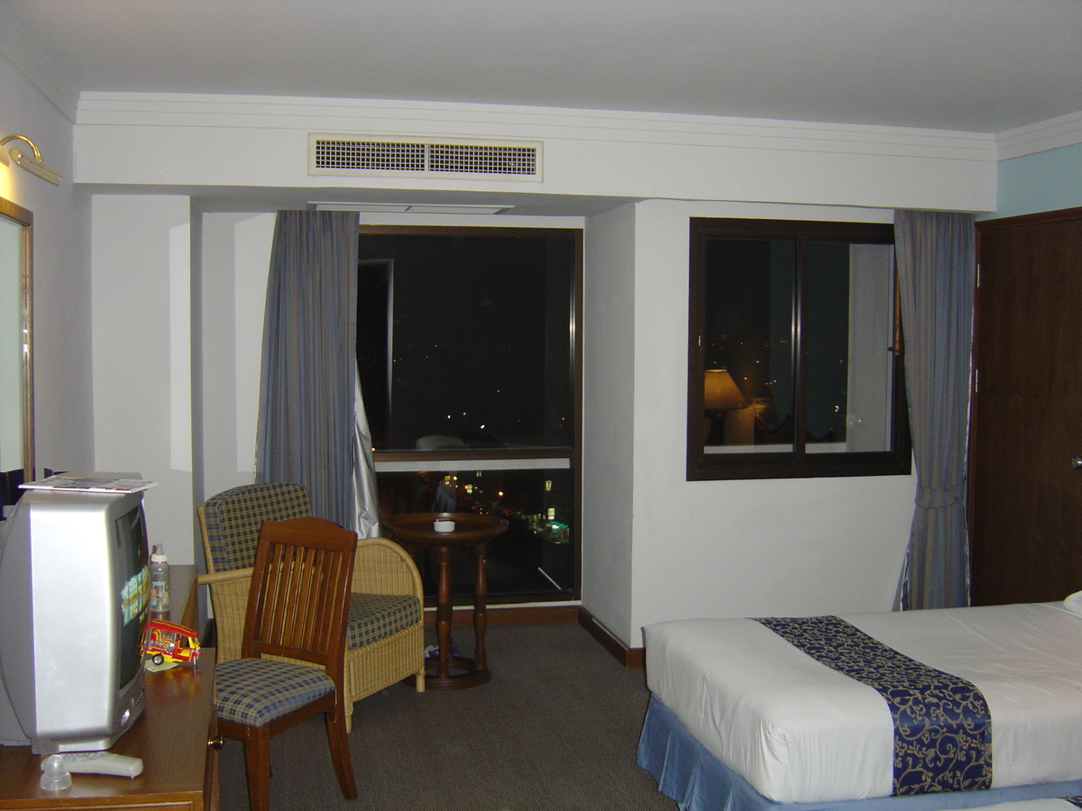 Picture Thailand Chiang Mai Ridges Hotel 2004-10 0 - Cheap Room Ridges Hotel