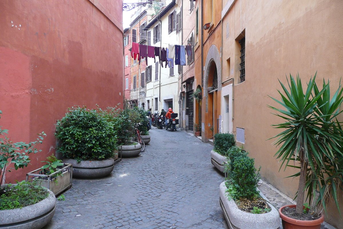 Picture Italy Rome Trastevere 2007-11 9 - Rain Season Trastevere