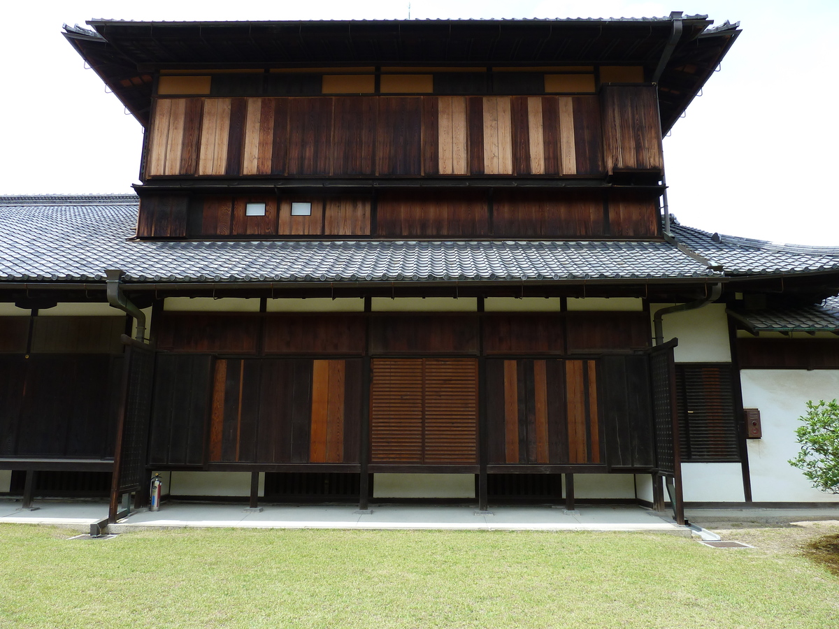 Picture Japan Kyoto Nijo Castle Honmaru Palace 2010-06 28 - Walking Street Honmaru Palace