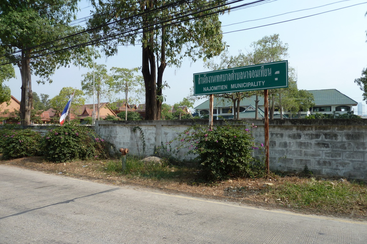 Picture Thailand Najomtien 2011-02 13 - To see Najomtien