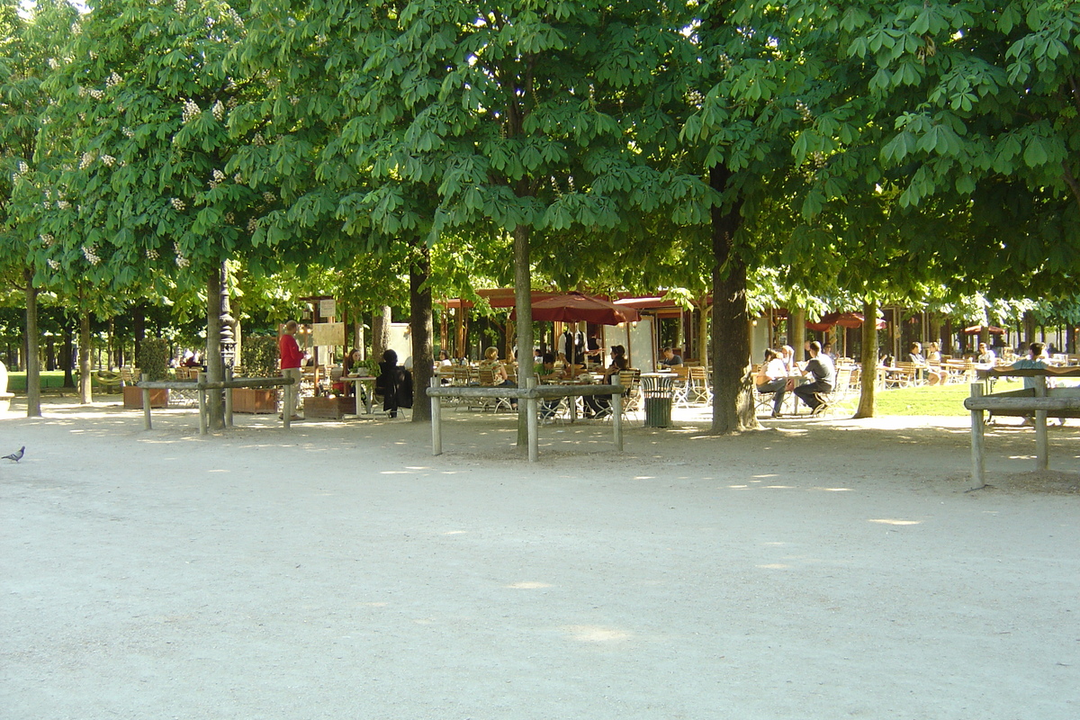 Picture France Paris Garden of Tuileries 2007-05 234 - To see Garden of Tuileries