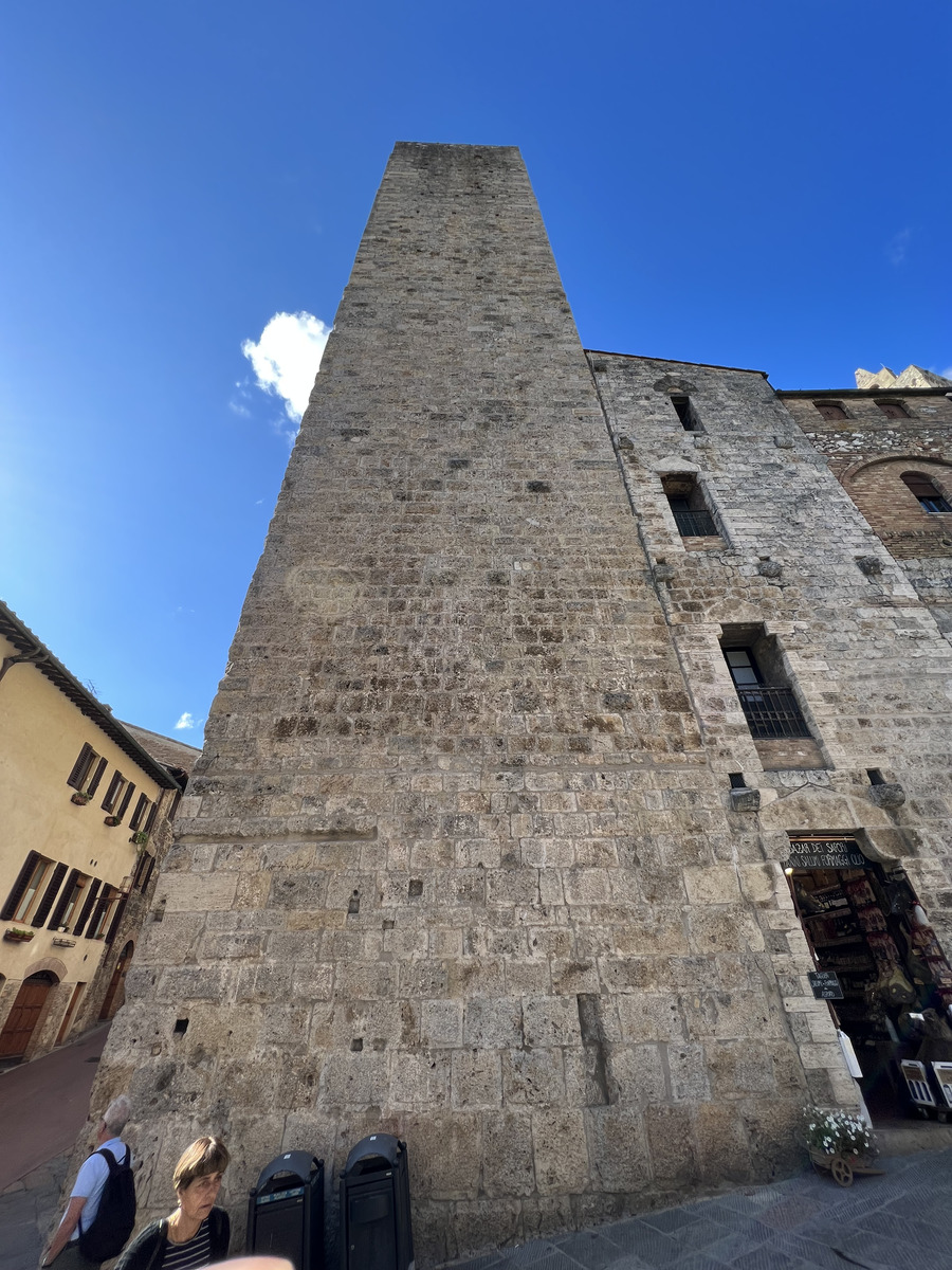 Picture Italy San Gimignano 2021-09 47 - Monument San Gimignano