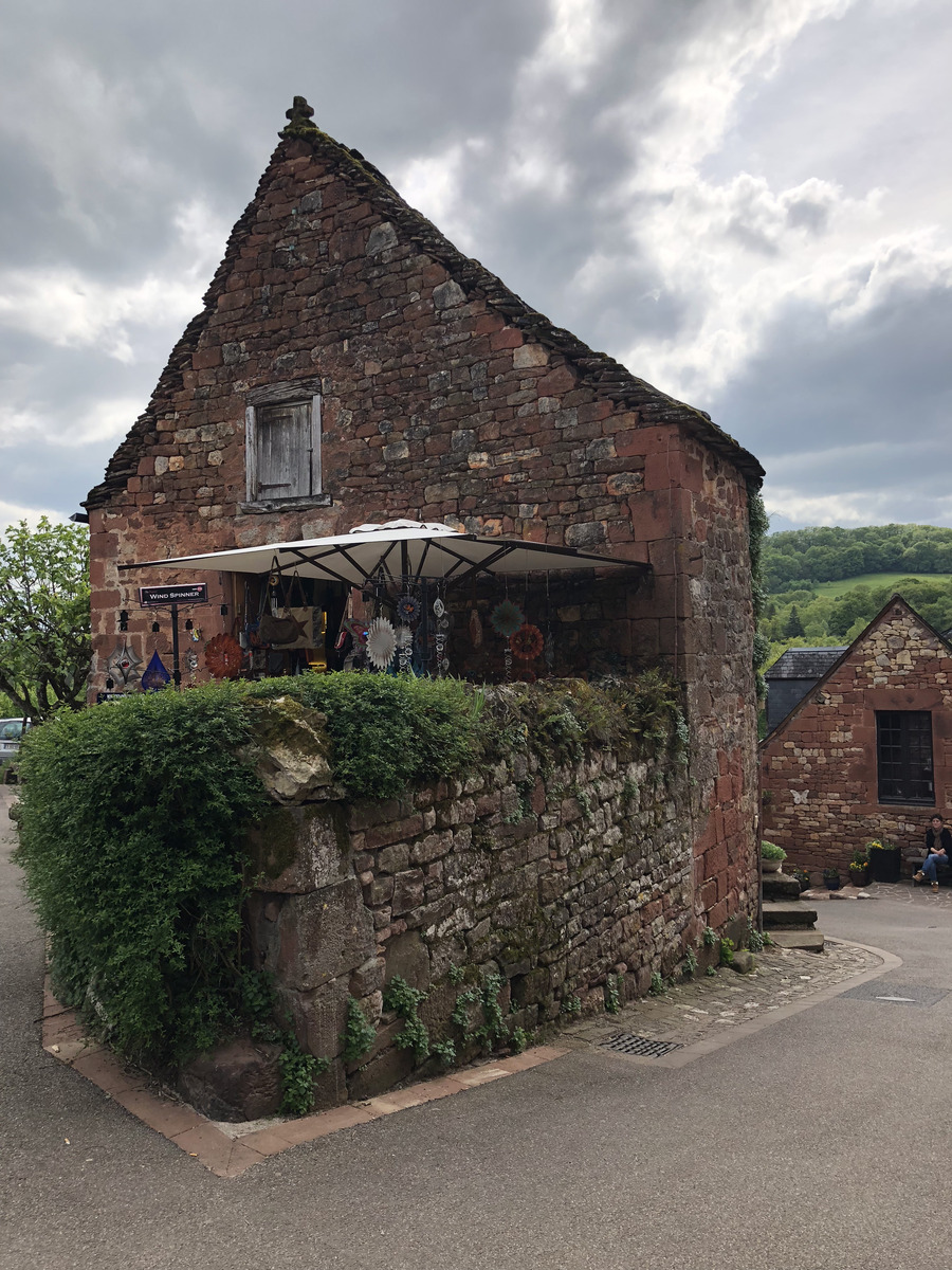 Picture France Collonges la Rouge 2018-04 87 - Saving Collonges la Rouge