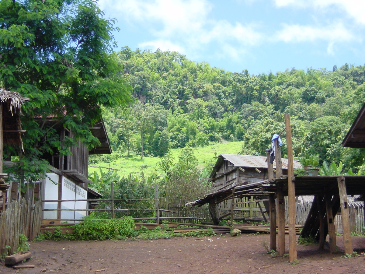 Picture Thailand Mae Hong Son 2003-07 92 - Savings Mae Hong Son