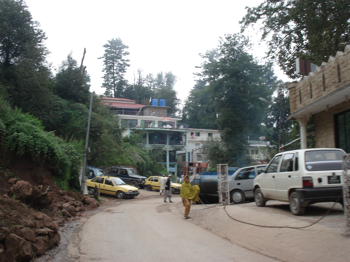 Picture Pakistan Murree 2006-08 51 - Waterfalls Murree