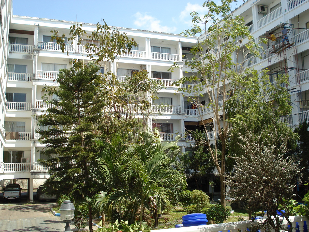 Picture Thailand Jomtien Beach Majestic Condo 2007-02 10 - Monument Majestic Condo