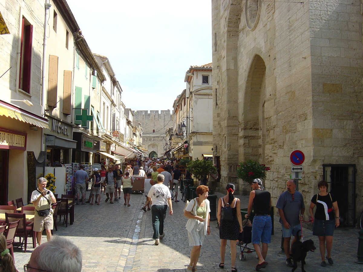 Picture France Aigues Mortes 2004-08 29 - French Restaurant Aigues Mortes