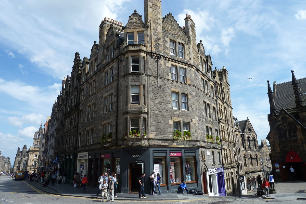 Picture United Kingdom Scotland 2011-07 59 - Streets Scotland