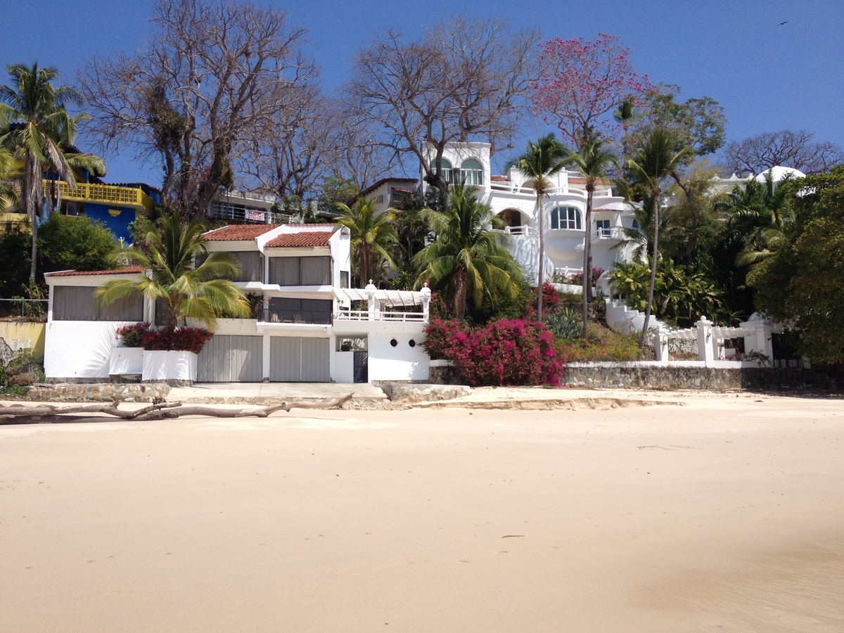 Picture Panama Contadora Island 2015-03 68 - Hotel Pools Contadora Island